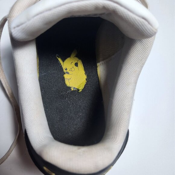 Adidas Advantage Pokemon Sneakers White Leather Trainers FW6670 Mens Size 9.5 - Picture 7 of 16